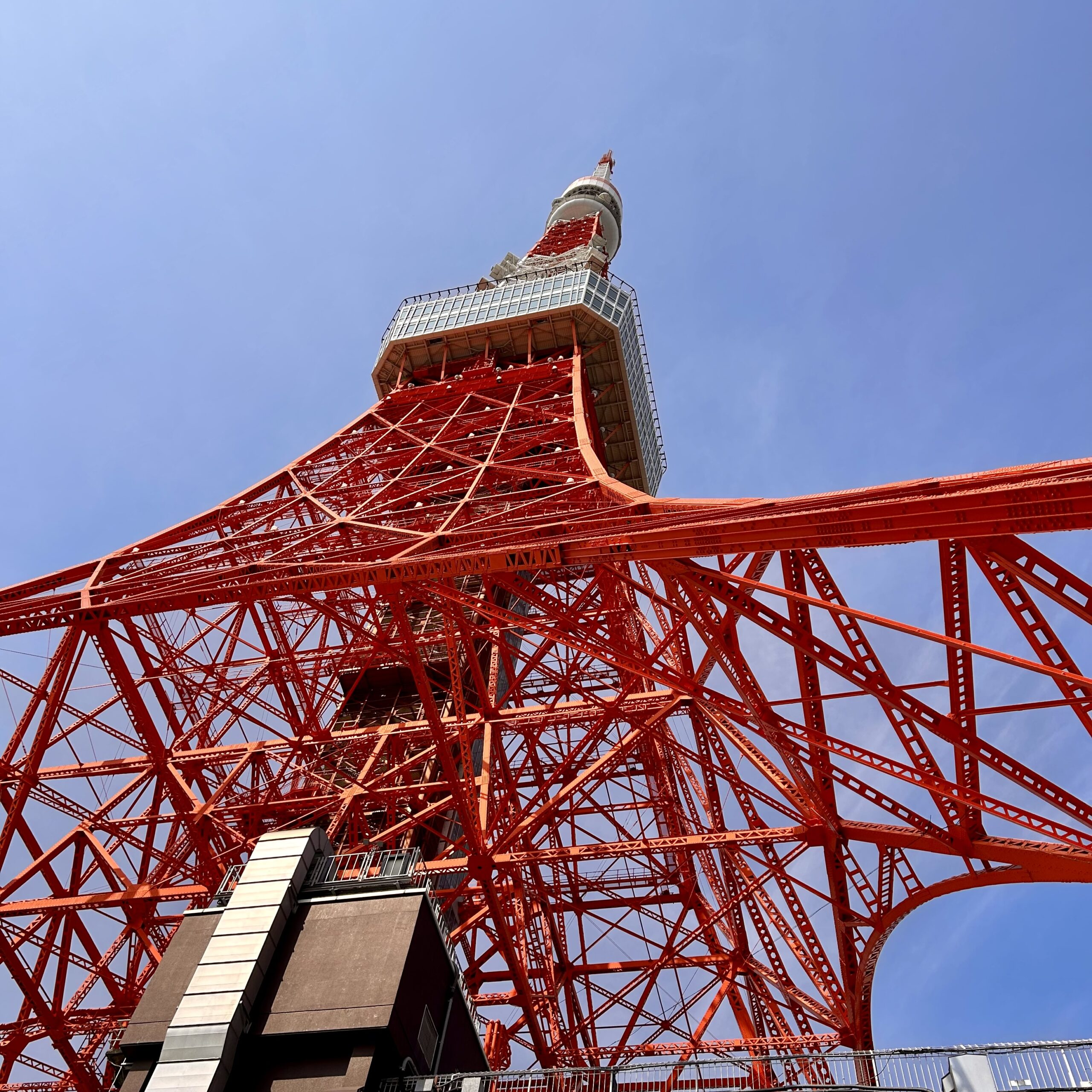 東京タワーでウォータースライダー！？ / ちょうどいい水遊び / 東京といえば…